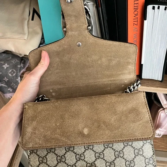 Authentic GUCCI Dionysus GG Supreme mini bag - Picture 3 of 4